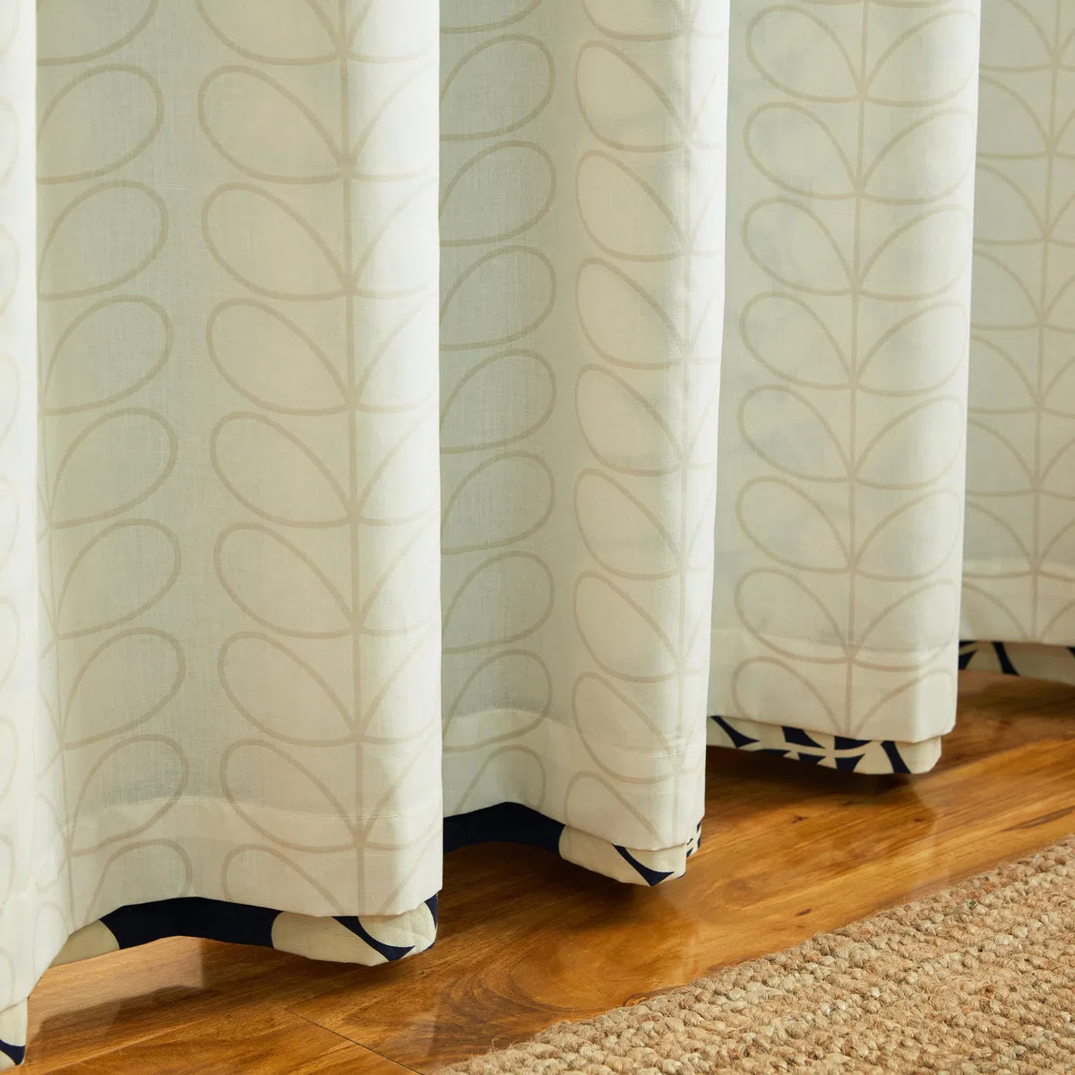 Orla Kiely 1 paire de rideaux doublés à œillets Sycomore Motif floral Bleu spatial 229 x 183 cm